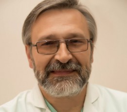 Специалист нашего стационара >Главврач клиники Пробуждение Анатолий Тихонов